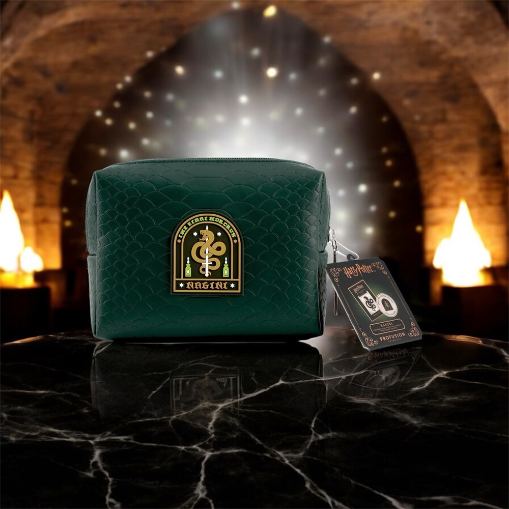 Harry Potter Nagini Cosmetic Bag - Green - Picture 4 of 4